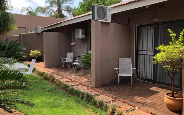 Odelia Guest House