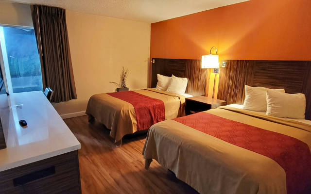 Studios & Suites 4 Less Charlotte