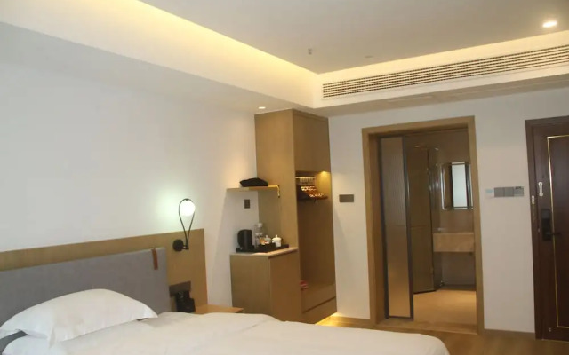 Pipaxi Hotel