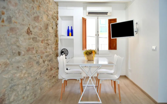 Modern Loft in The Historical Town