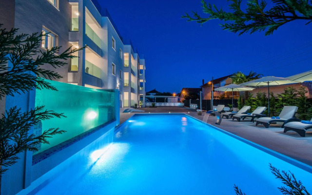 Luxury Apartments Villa Arta