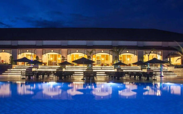 Grand Amara Hotel