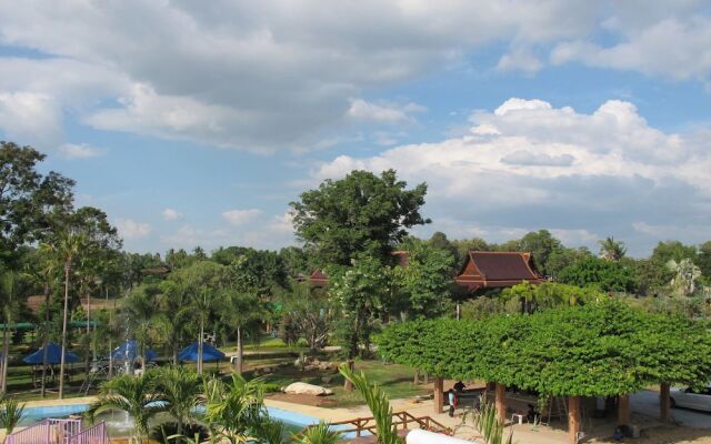 Prompiram Suannam & Golf Club