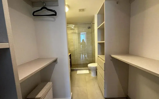 The Chic Condo by Acomodo El Cangrejo