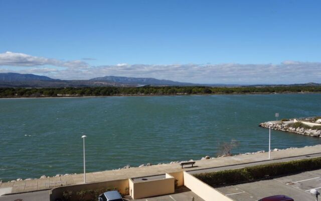 Terrasse Mediterranee 1