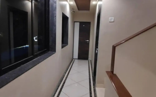 Hotel Mangal Residency