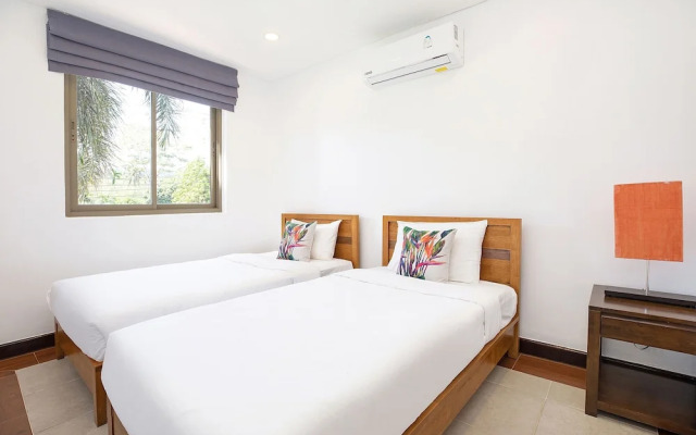 Stylish 3BR Pool Access Villa Argent 9