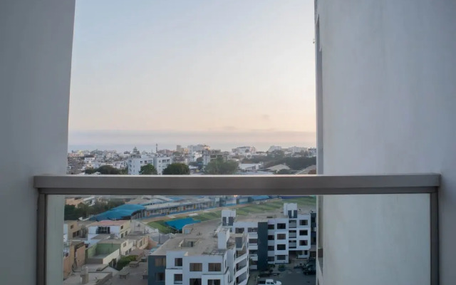 w Minimalist 2BR w Balcony in Barranco