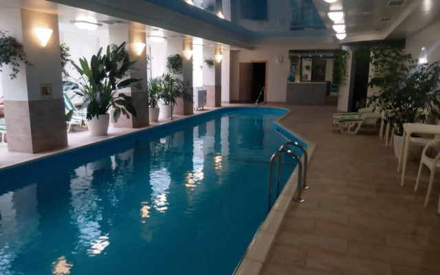 Mercury Hotel