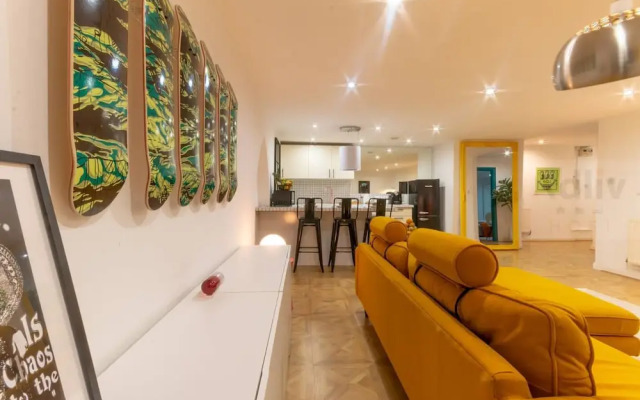 Stunning Chapel Margate Hideaway by Adliv