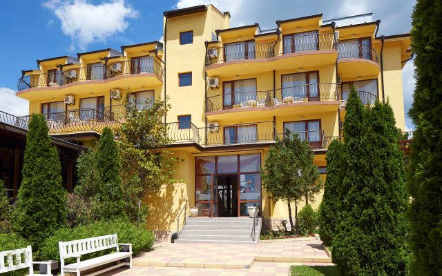 Yalta Complex