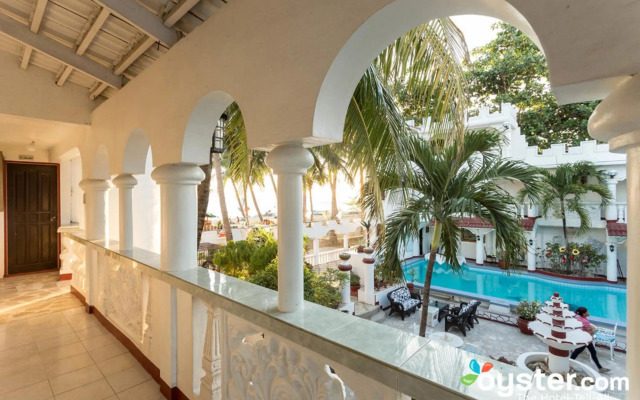 White Castle Resort & Hotel