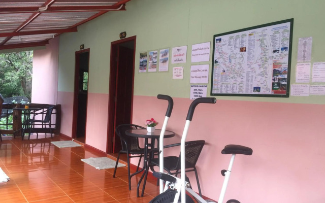 Yayei Homestay