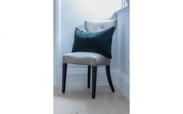 Royal Kensington Penthouse IX- 3 bed