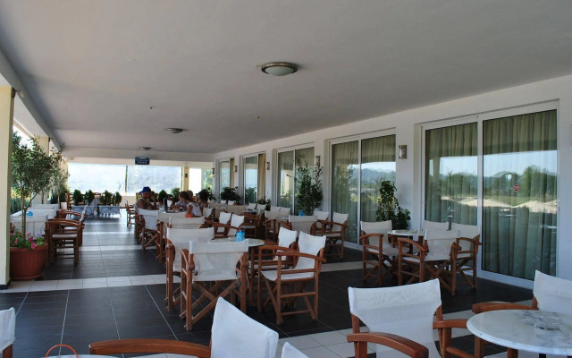 EpiHotel Odysseas