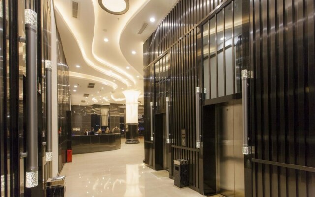 Golden Plam Hotel