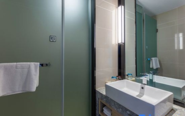 Echarm Hotel (Xiantao Wushang Sports Center) – Bathroom – Xiantao