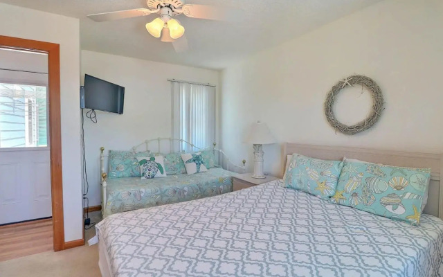 5018 - Mike`s Beach House