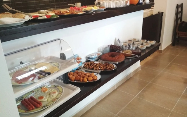 Hotel Eleana