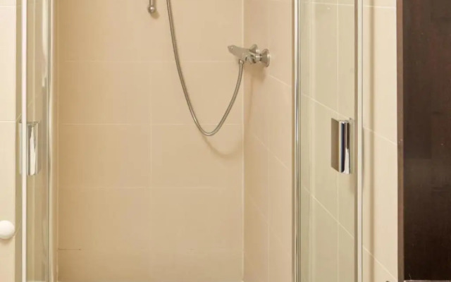 Bright Loft in New Town by Prague Days