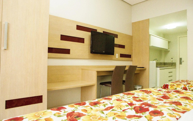 Lagoa Quente Hotel