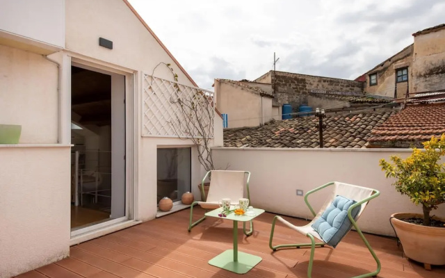 Vittorio Emanuele Apartment with Terrace by Wonderful Italy