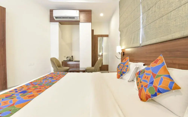 Fabhotel Prime Amantra