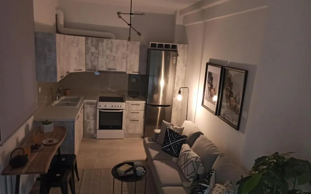 Stylish Ground Floor Maisonette