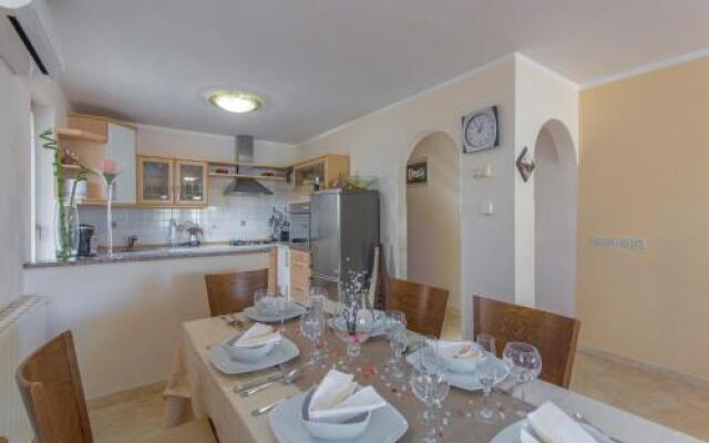 Apartments Sani
