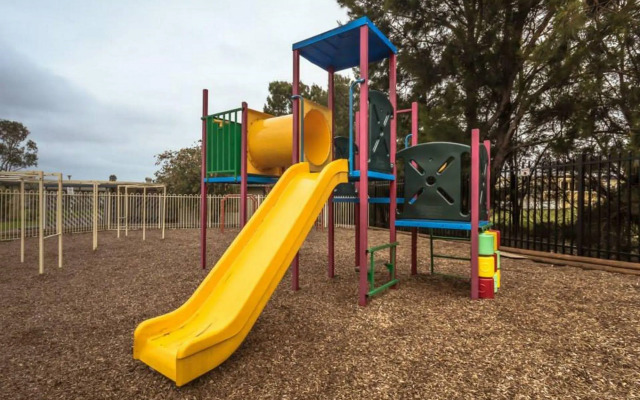 Wollongong Surf Leisure Resort