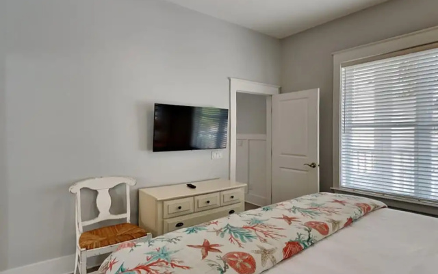 Magnolia House by Southern Vacation Rentals