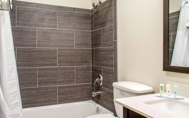 Quality Inn & Suites Maggie Valley - Cherokee Area