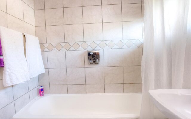 Wild Peach Inn