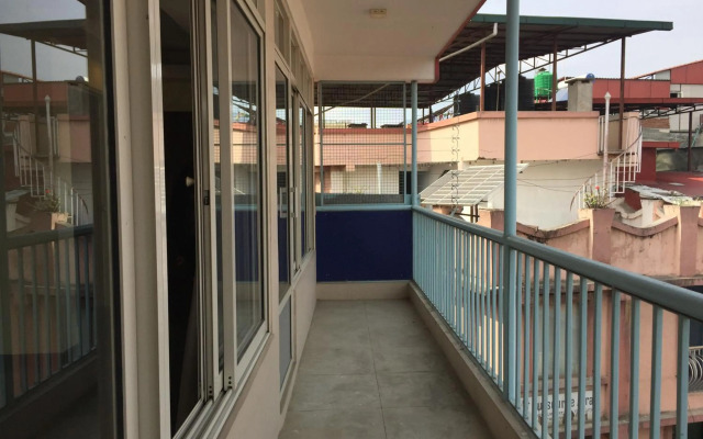 Hotel Serenity
