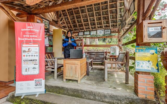 OYO Homes 90996 Desa Wisata Pulesari Syariah