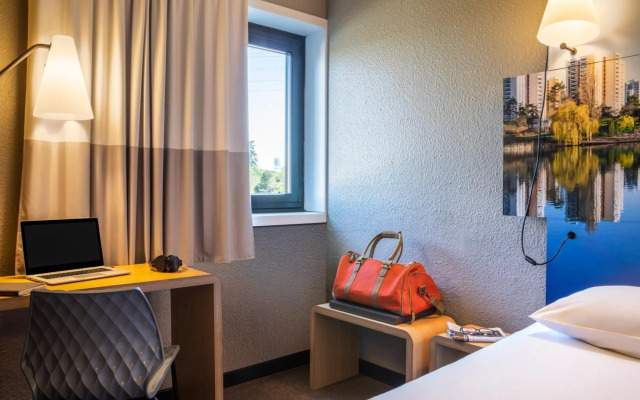 ibis Créteil