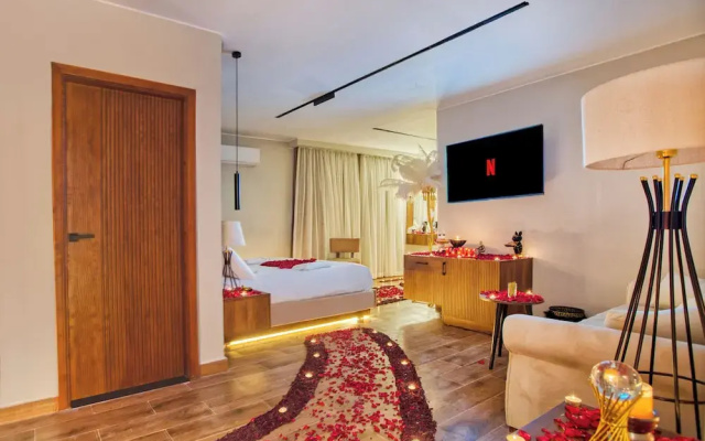 Gaia Pyramids Hotel