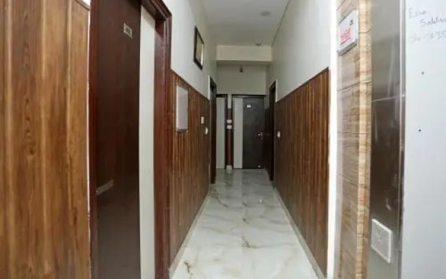 OYO 26156 Comfort Inn