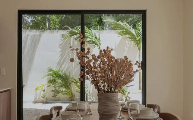 Modern 1BR w Private Pool Surround Speakers