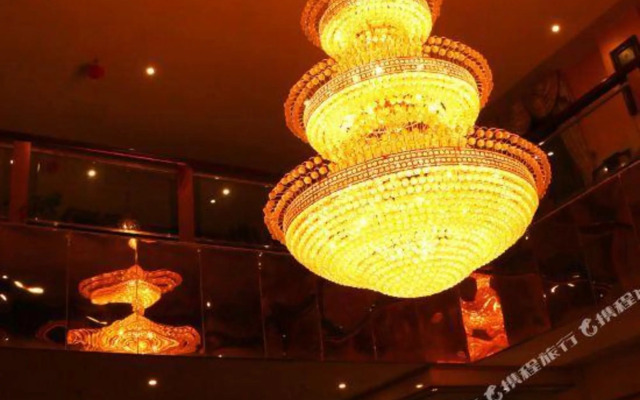 Wuchuan Tianyou Business Hotel (Wuchuan International Airport)