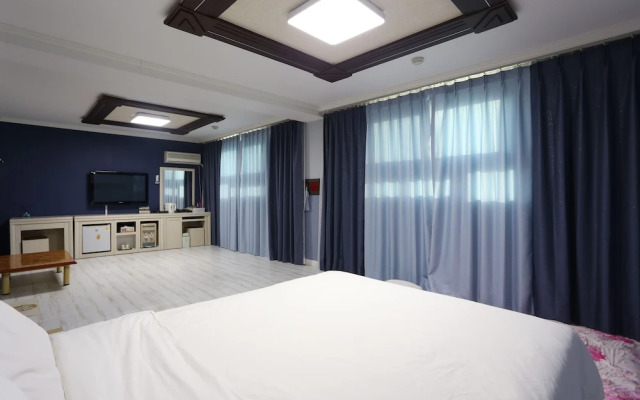 Paradaise Motel