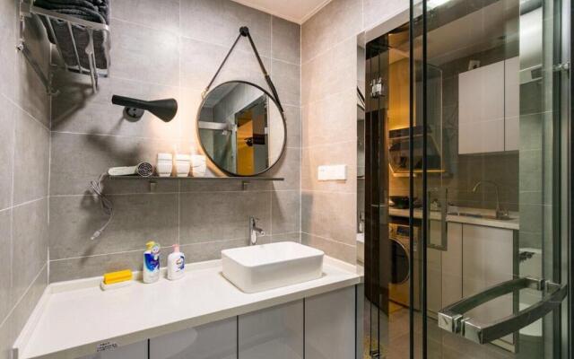 Wuhan Wuchang·Star City· Locals Apartment 00121940