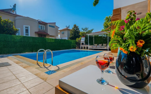 Infinity Beyaz Villa
