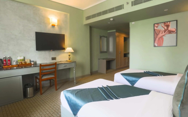 Shilton International – Guest Rooms – Ernakulam