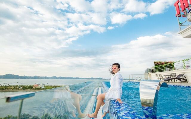 Thai Son Luxury Hotel