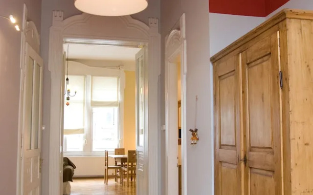 Opera Theater Apartment