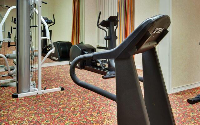 Holiday Inn Express Flint-Campus Area by IHG