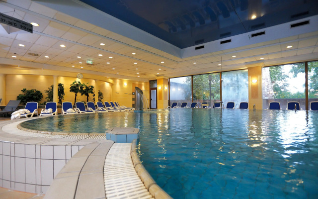 Отель Ensana Thermal Margaret Island