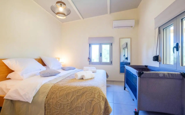 Rikia Seaside House
