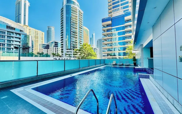 Venduras - Stunning 1BR At Orra Marina